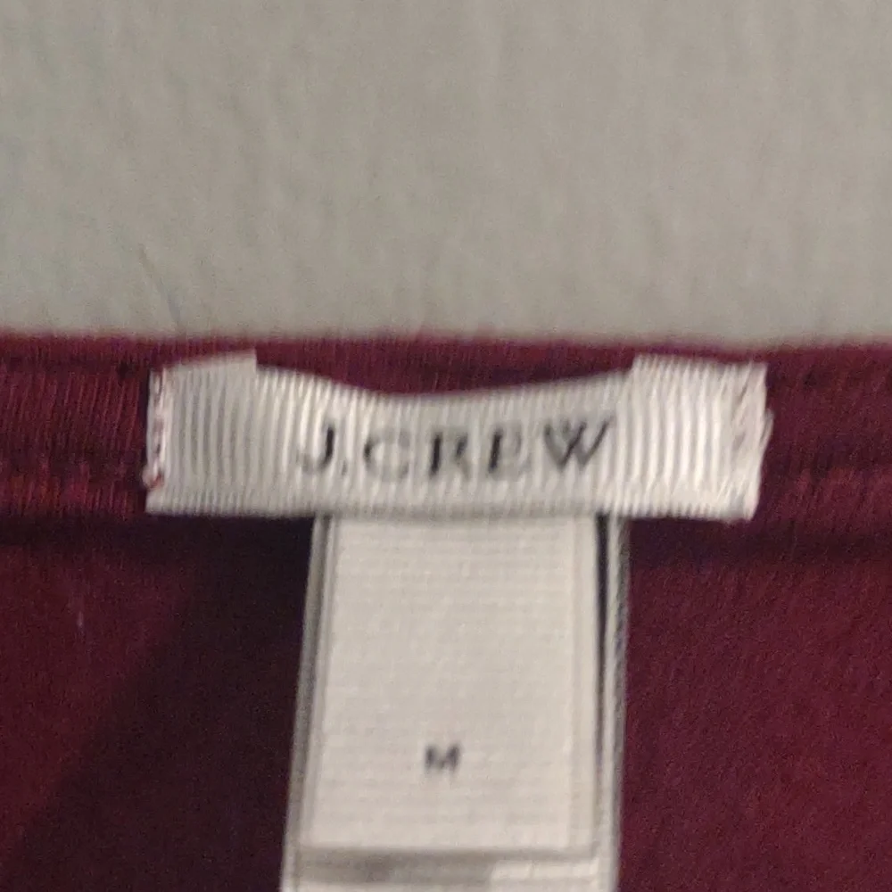 J‎ Crew women's medium maroon pink white stripe long sleeve T-shirt